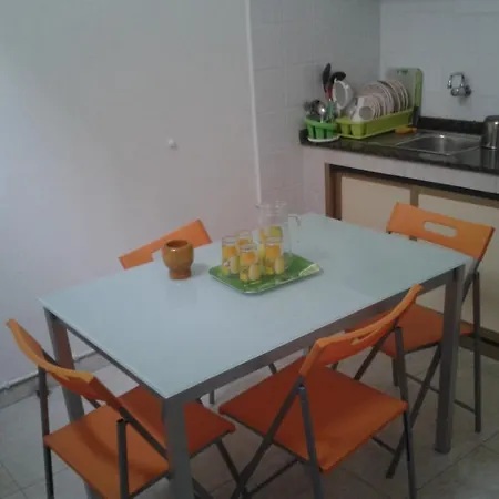 旅馆 华陆酒店 *