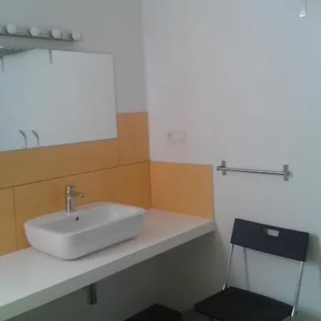 Falow Hostel